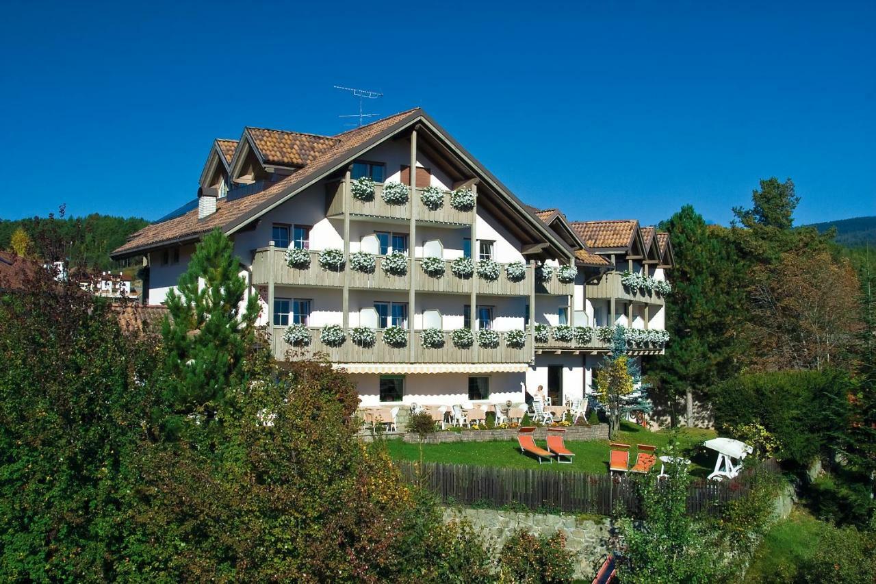 Hotel Dolomitenblick Коллальбо Экстерьер фото